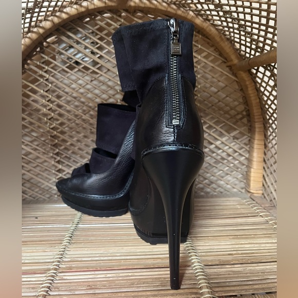 Herve Leger Oribel Heels - Picture 7 of 15